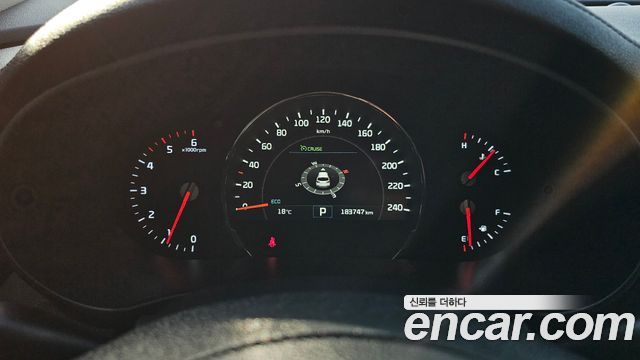 Kia Sorento 2016 — photo 8