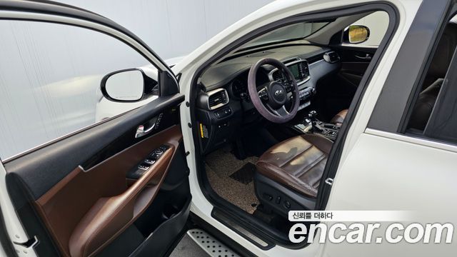 Kia Sorento 2016 — photo 10