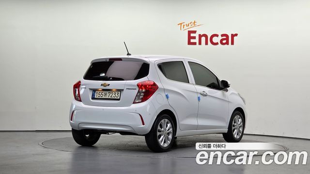 Chevrolet Korea Spark 2022 — photo 2