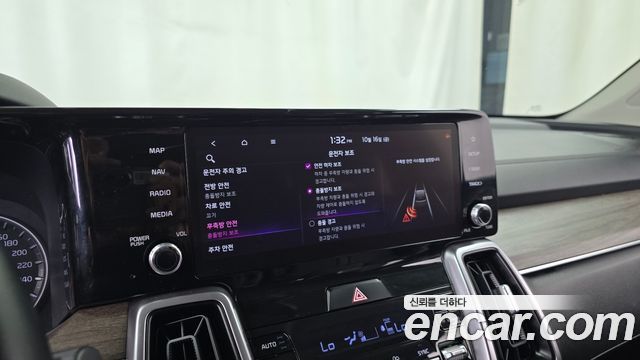 Kia Sorento 2021 — photo 22