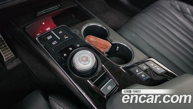 Kia K8 2023 — photo 9