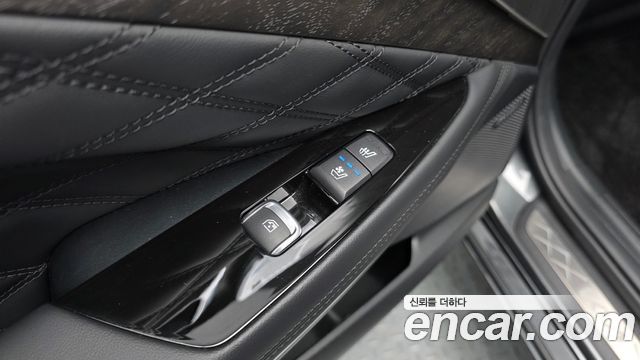 Kia K8 2023 — photo 20