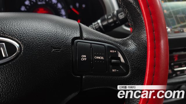 Kia Sportage 2012 — photo 14