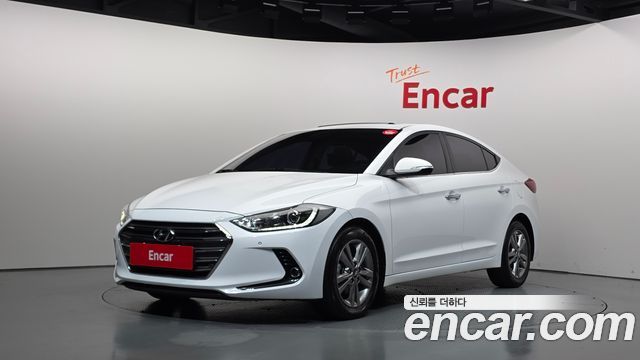 Hyundai AVANTE 2018 — photo 1