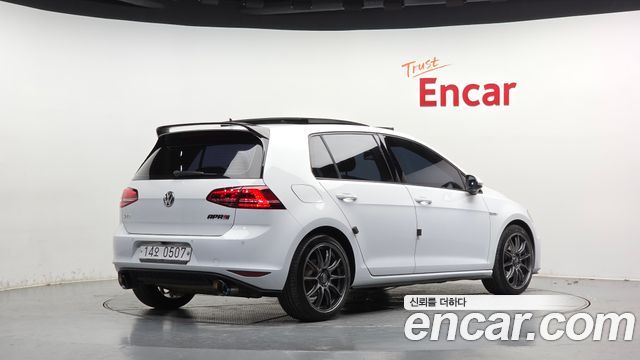Volkswagen Golf 2016 — photo 2