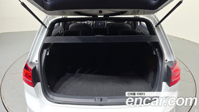 Volkswagen Golf 2016 — photo 20