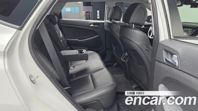 Hyundai Tucson 2018 — photo 16