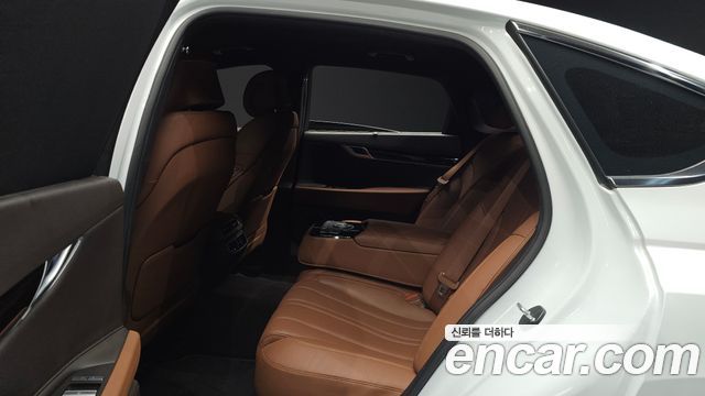 Genesis G80 2022 — photo 12