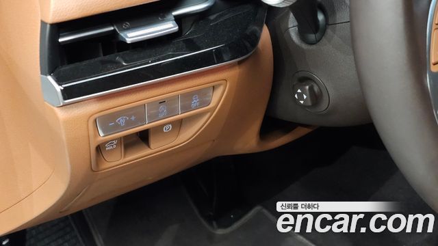 Genesis G80 2022 — photo 14