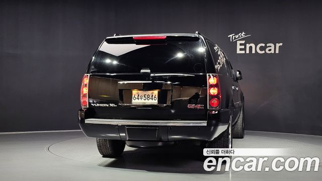 GMC Yukon 2007 — photo 4