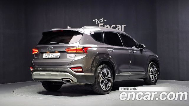 Hyundai Santafe 2019 — photo 2