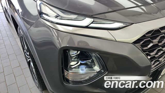 Hyundai Santafe 2019 — photo 8