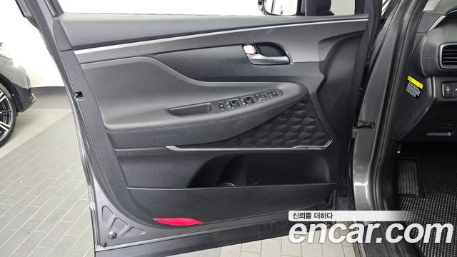 Hyundai Santafe 2019 — photo 14