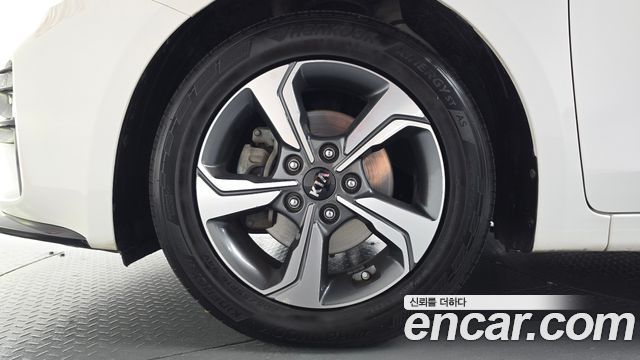 Kia K3 2019 — photo 5