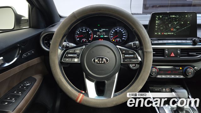 Kia K3 2019 — photo 22