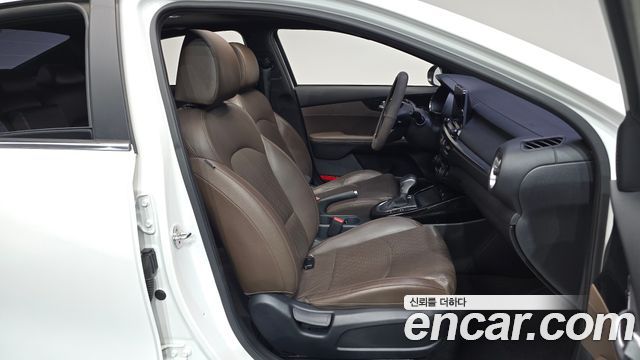Kia K3 2019 — photo 16