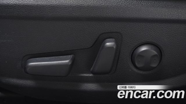 Kia K3 2019 — photo 28