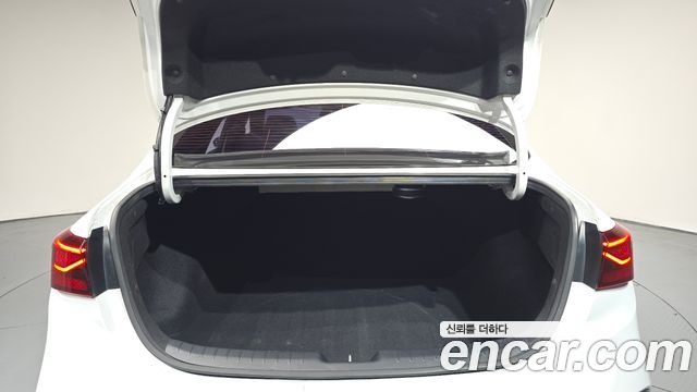 Kia K3 2019 — photo 29