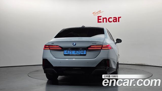 BMW i5 2026 — photo 4