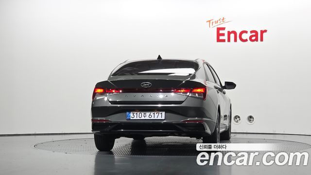 Hyundai AVANTE 2023 — photo 4
