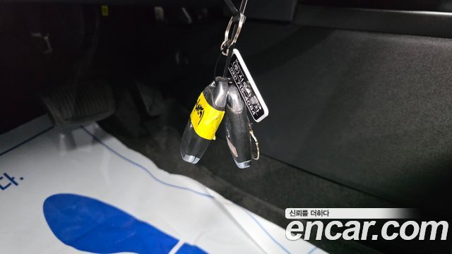 Hyundai AVANTE 2023 — photo 24