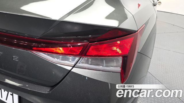 Hyundai AVANTE 2023 — photo 9