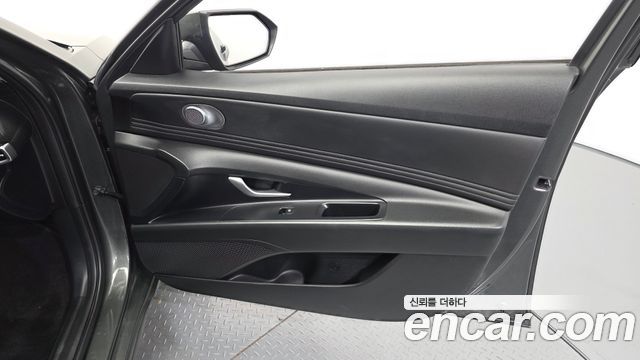 Hyundai AVANTE 2023 — photo 14
