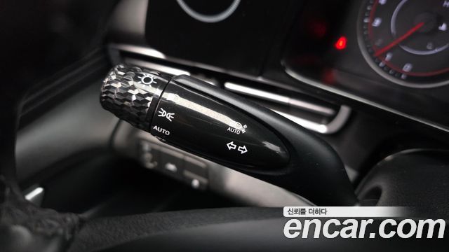 Hyundai AVANTE 2023 — photo 27