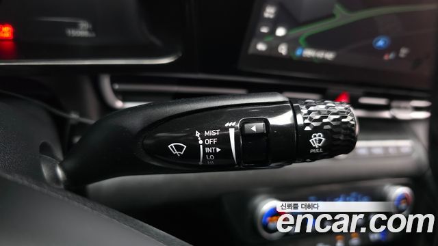 Hyundai AVANTE 2023 — photo 28
