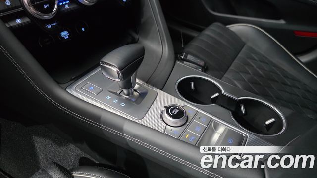 Genesis G70 2021 — photo 12