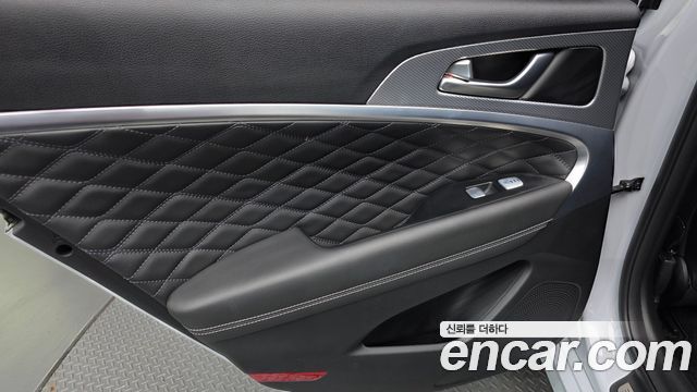 Genesis G70 2021 — photo 15