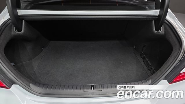 Genesis G70 2021 — photo 28