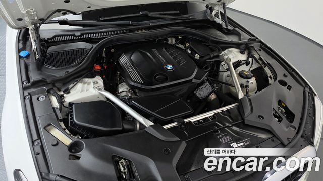 BMW 5-Series 2020 — photo 6