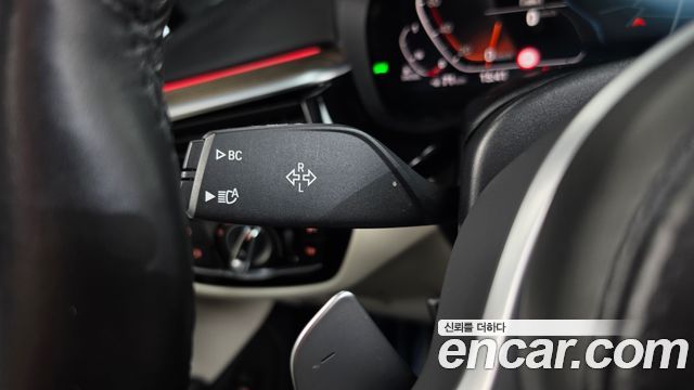 BMW 5-Series 2020 — photo 30