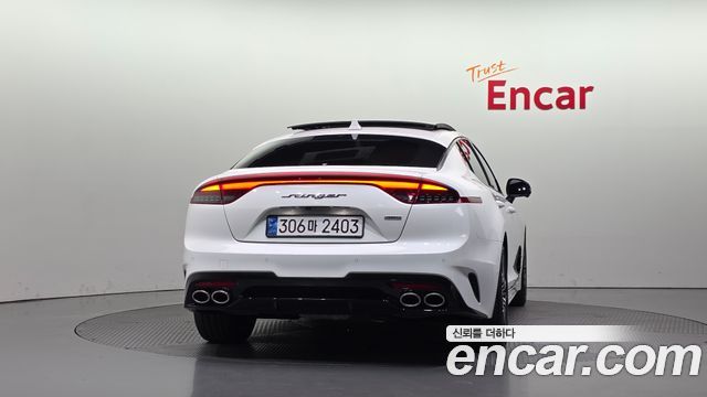 Kia Stinger 2021 — photo 4