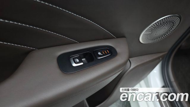 Kia Stinger 2021 — photo 22