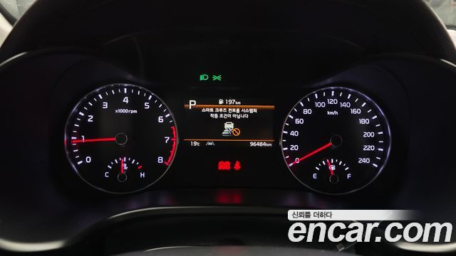 Kia K3 2023 — photo 11