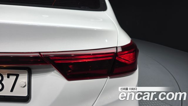 Kia K3 2023 — photo 9
