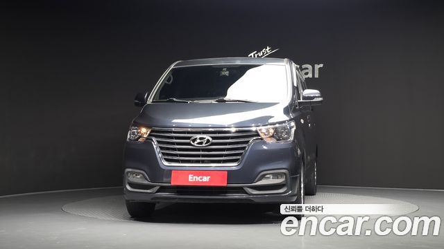 Hyundai Starex 2019 — photo 3
