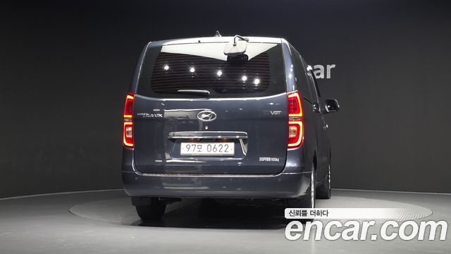 Hyundai Starex 2019 — photo 4