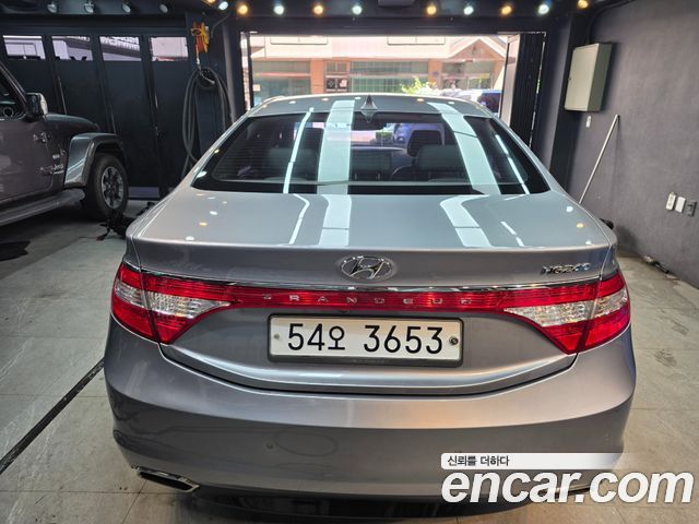 Hyundai Grandeur 2015 — photo 4