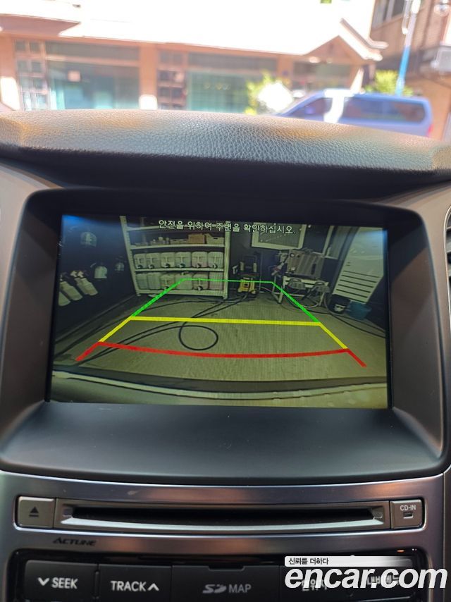 Hyundai Grandeur 2015 — photo 16
