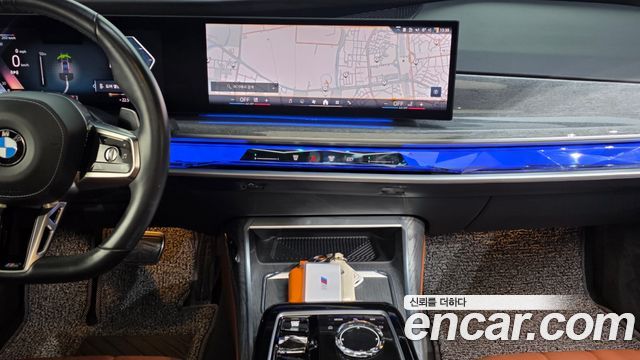 BMW 7-Series 2024 — photo 20