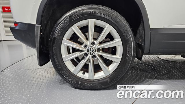 Volkswagen Tiguan 2015 — photo 5