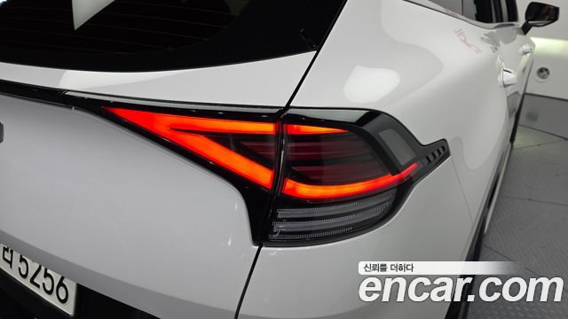 Kia Sportage 2022 — photo 9