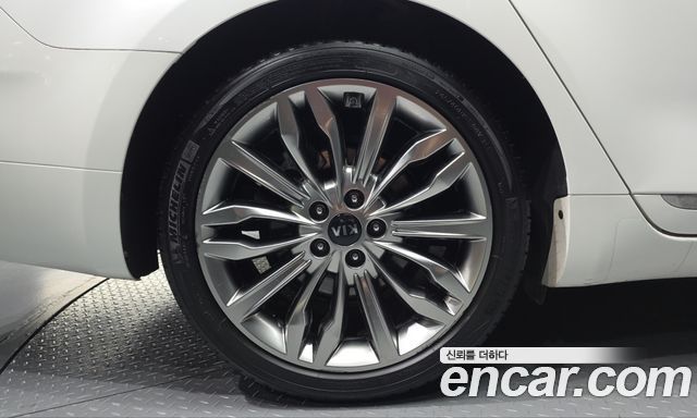 Kia K7 2020 — photo 5