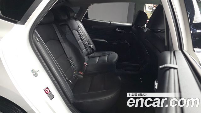 Kia K7 2020 — photo 18