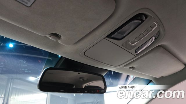 Kia K7 2020 — photo 25