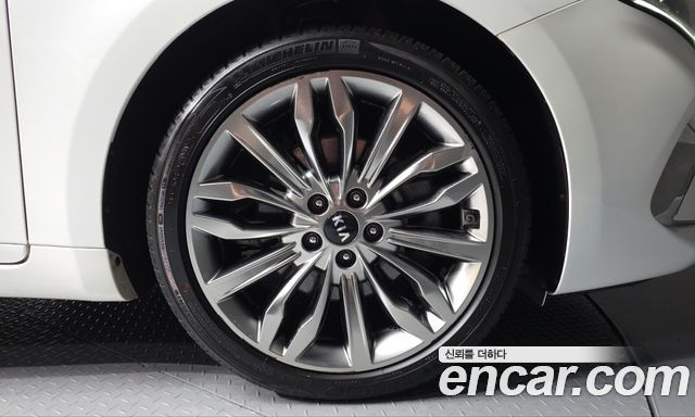 Kia K7 2020 — photo 7