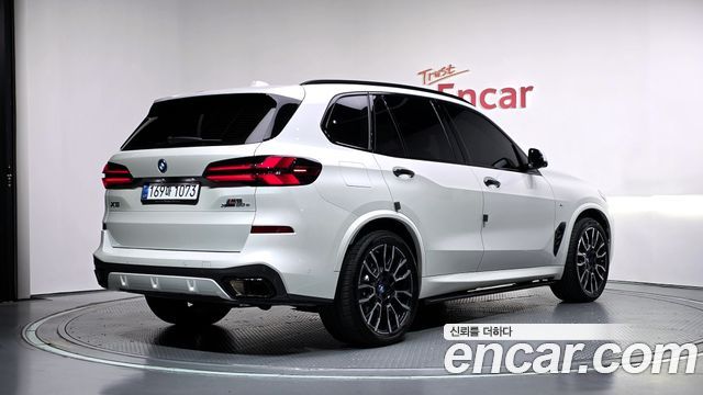 BMW X5 2025 — photo 2